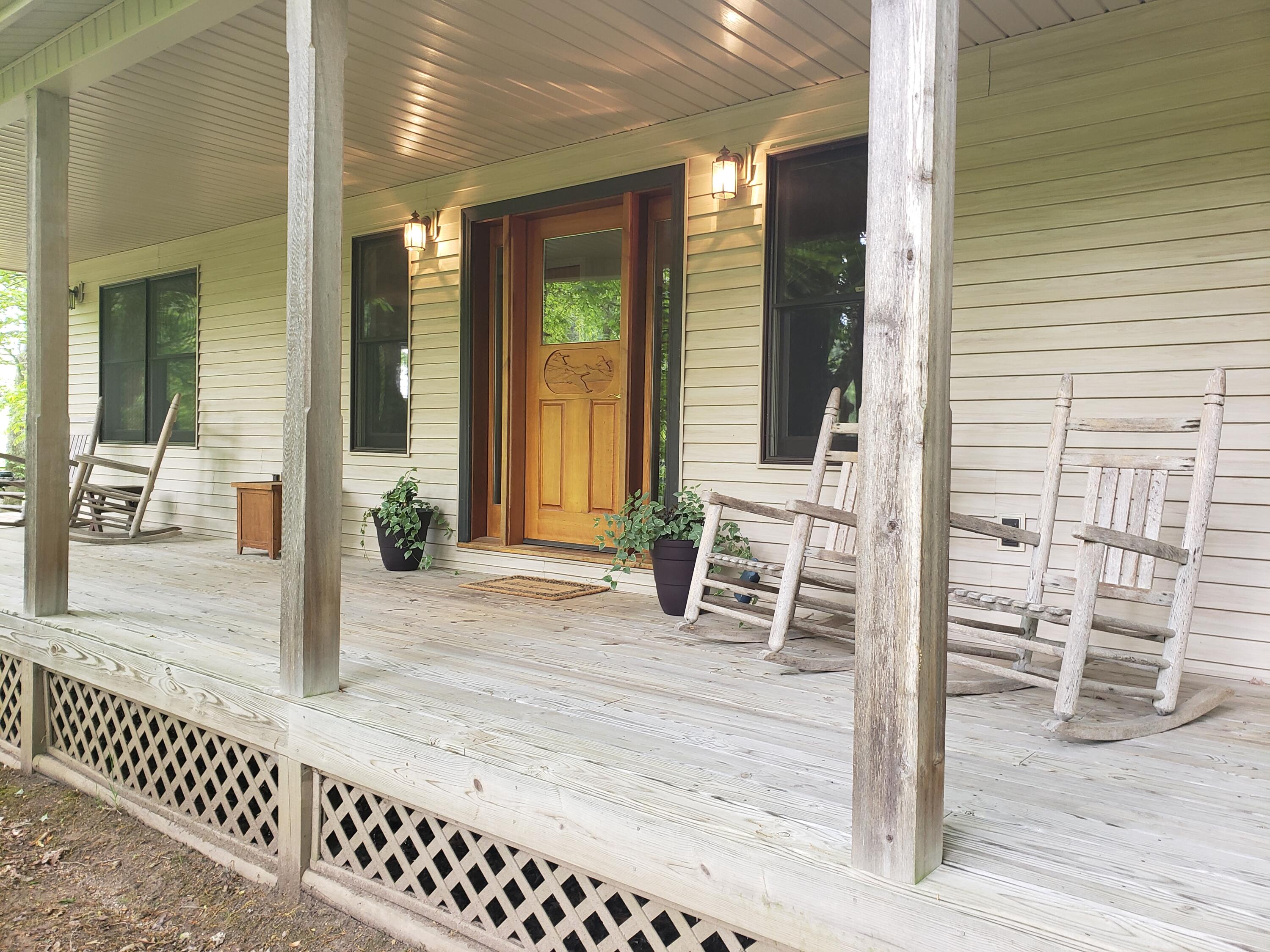 812 Reece Hill Road Mountain City, TN 37683 - Photo 3 of 58 20210522_132158