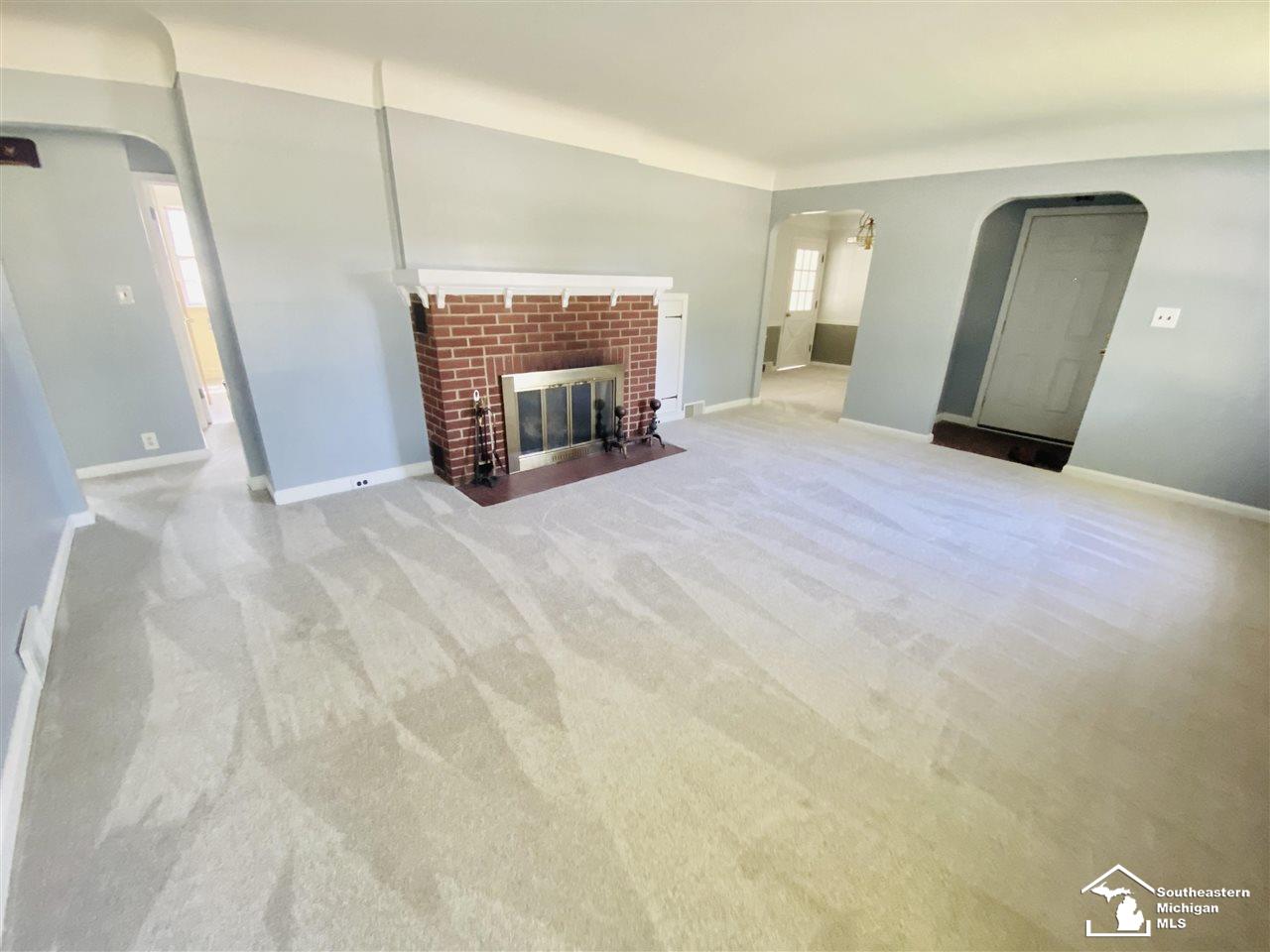 526 Cole Road Monroe, MI 48162 - Photo 7 of 13 50052782-6.JPG