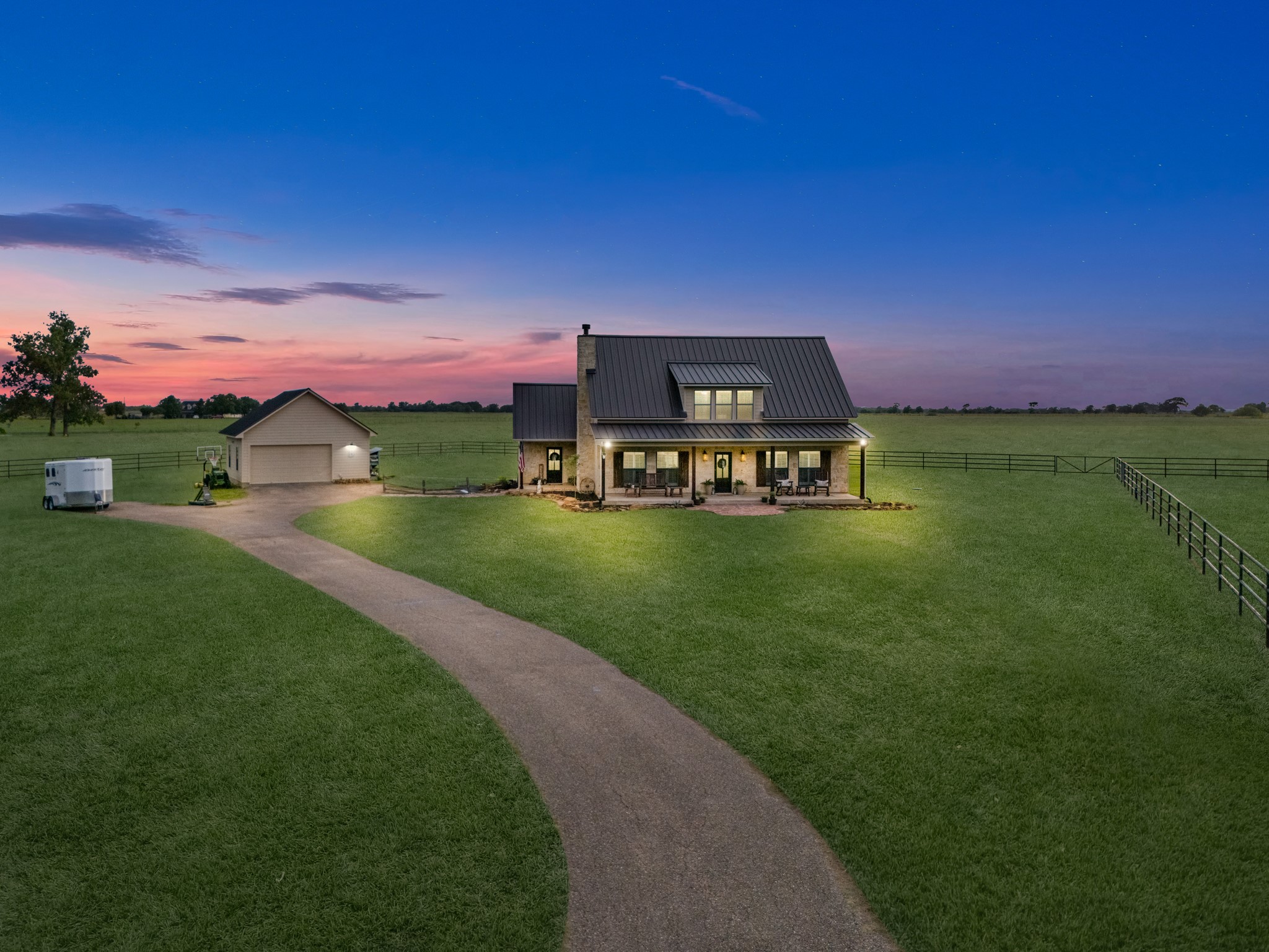 24011 Old Howth Road Hempstead, TX 77445 - Photo 1 of 43
