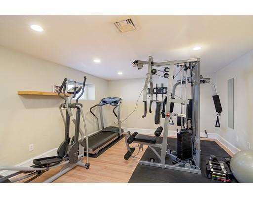 183 Standish Road Quincy, MA 02171 - Photo 21 of 25 Gallery Image 21