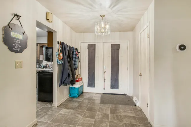 $250,000 | 1280 Westlake Woods Drive, Battle Creek, MI 49037