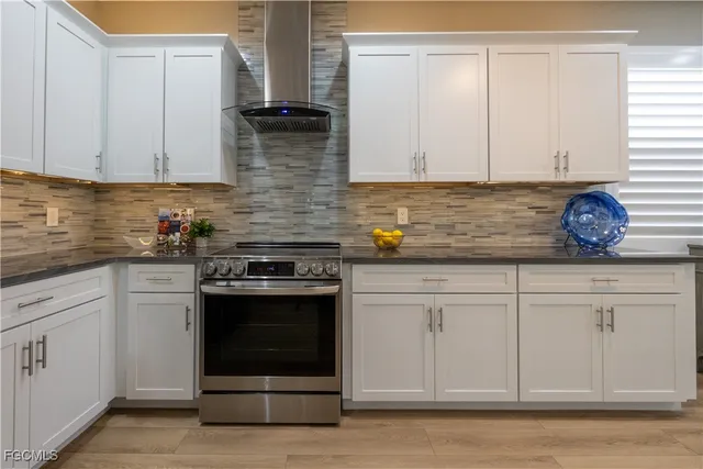 $569,000 | 20841 Mykonos Court, North Fort Myers, FL 33917