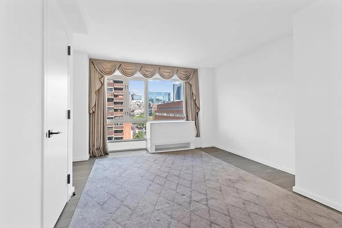 385 1st Avenue, Unit 9E Manhattan, NY 10010 - Photo 2 of 7