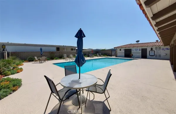 a outdoor view with a sitting space