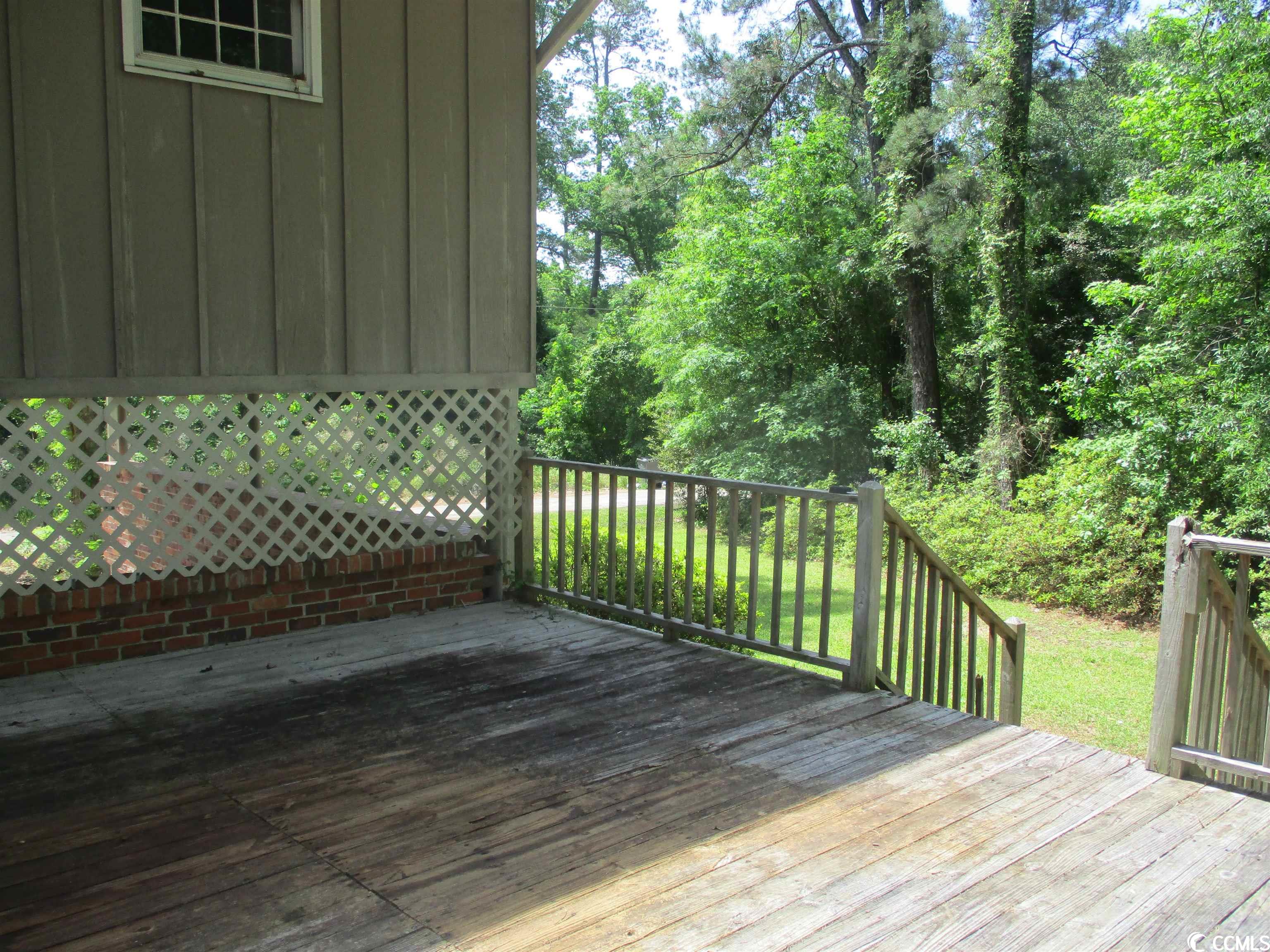 102 Forest Court Mullins, SC 29574 - Photo 11 of 28