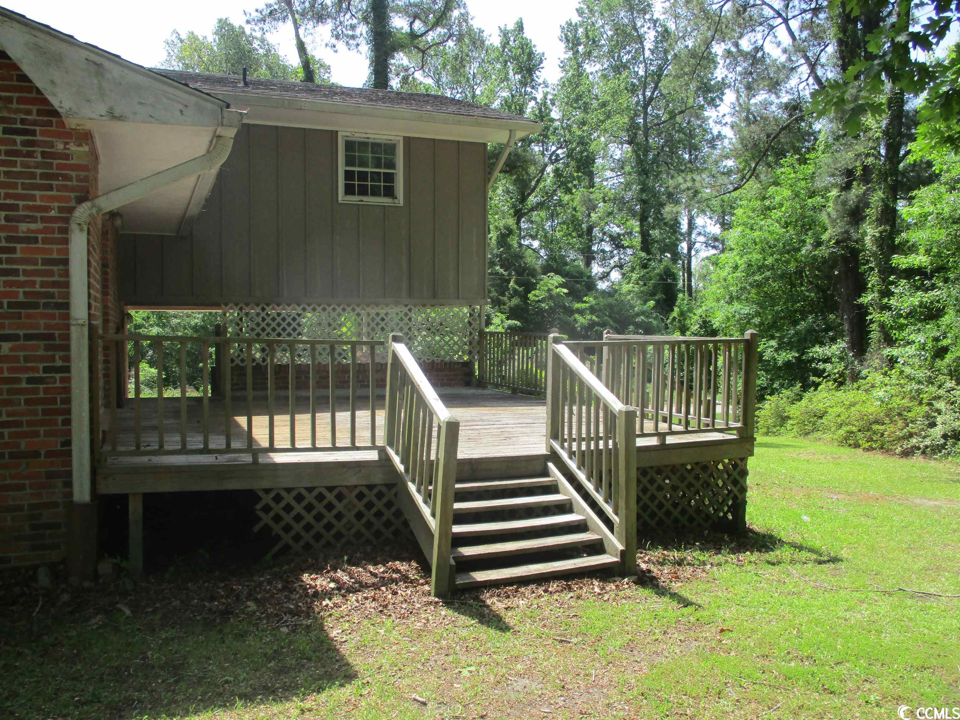 102 Forest Court Mullins, SC 29574 - Photo 10 of 28