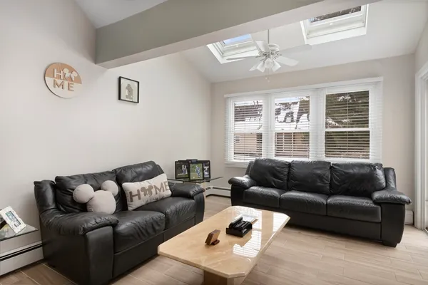 $425,000 | 34 Rosslare Drive, Unit 108, Worcester, MA 01602