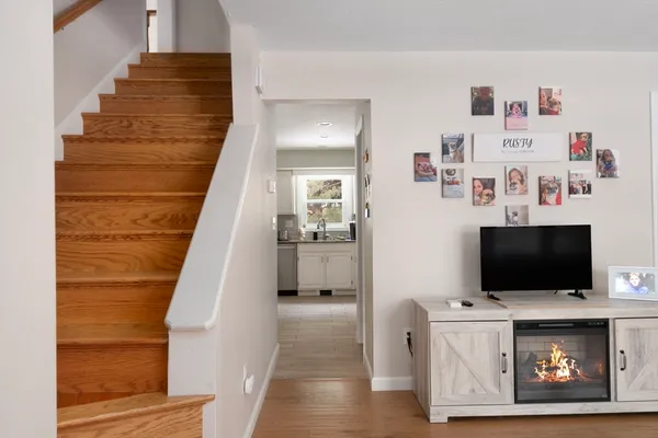 $425,000 | 34 Rosslare Drive, Unit 108, Worcester, MA 01602