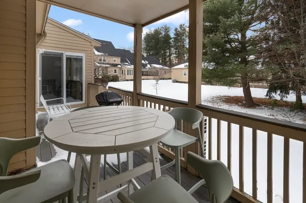 $425,000 | 34 Rosslare Drive, Unit 108, Worcester, MA 01602