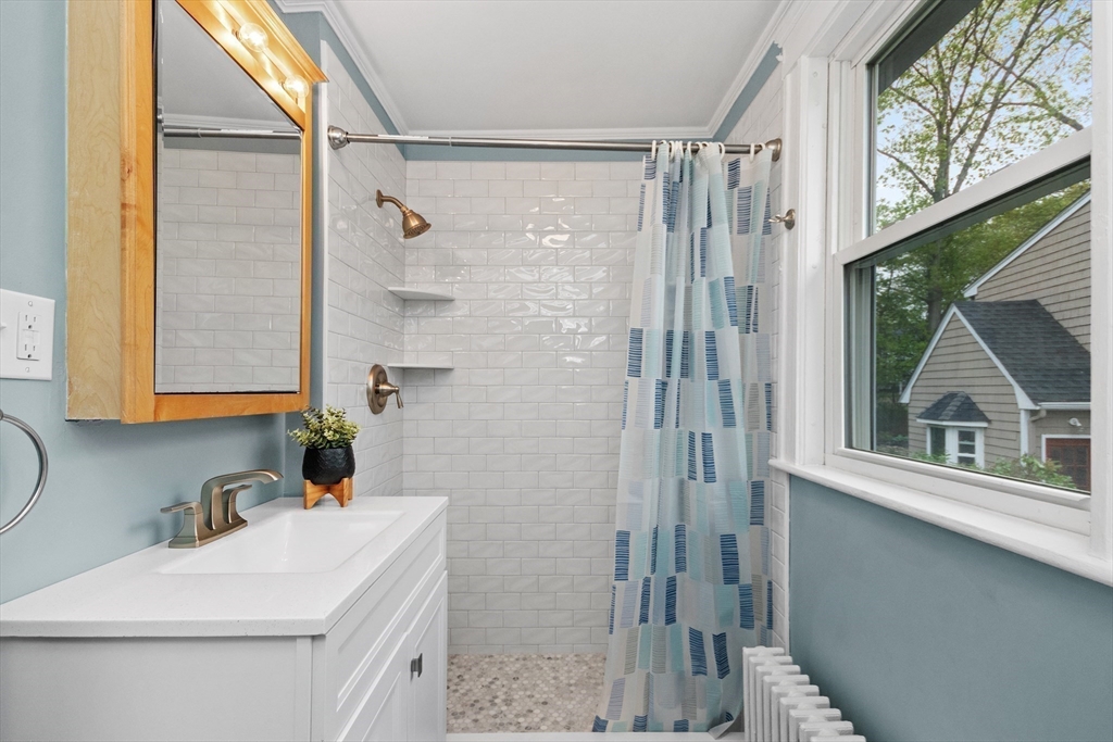 27 Locust Street Dedham, MA 02026 - Photo 15 of 20 Gallery Image 15