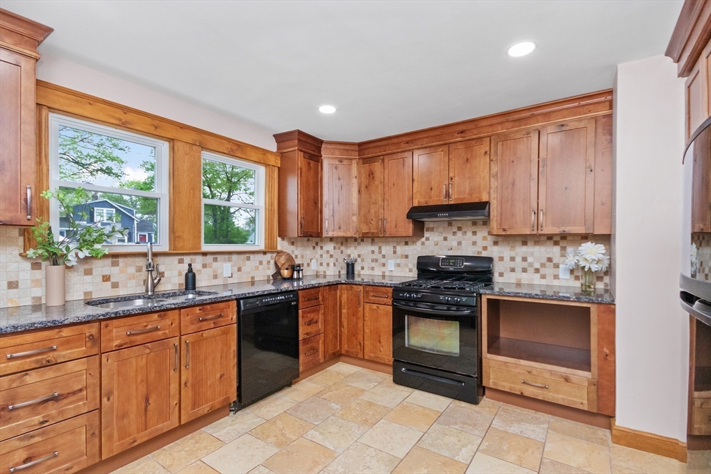 27 Locust Street Dedham, MA 02026 - Photo 8 of 20 Gallery Image 8