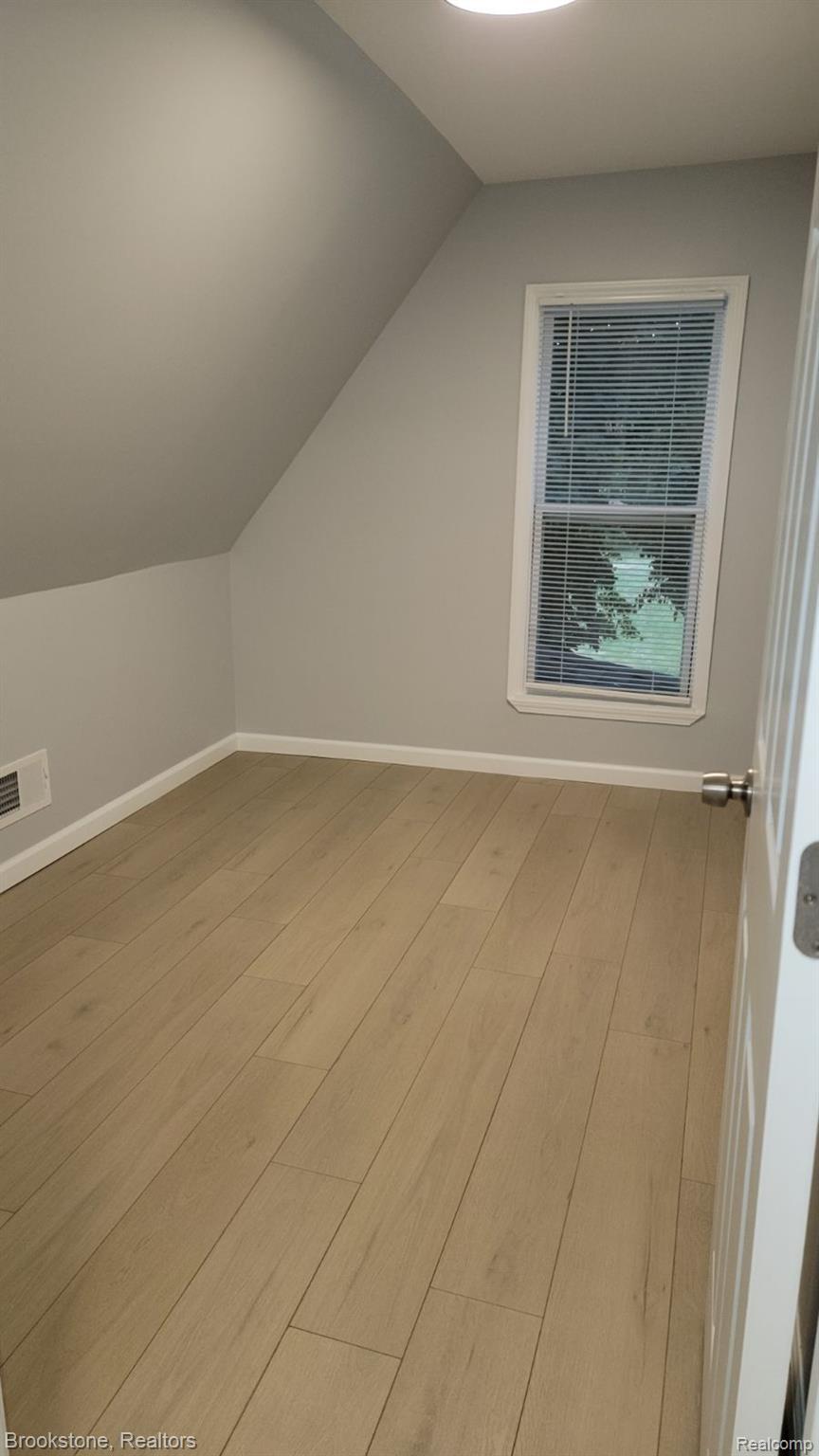 131 Batavia Street River Rouge, MI 48218 - Photo 15 of 18 Gallery Image 15