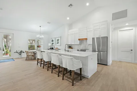 $1,099,000 | 9927 Canary Palm Way, Jupiter, FL 33469