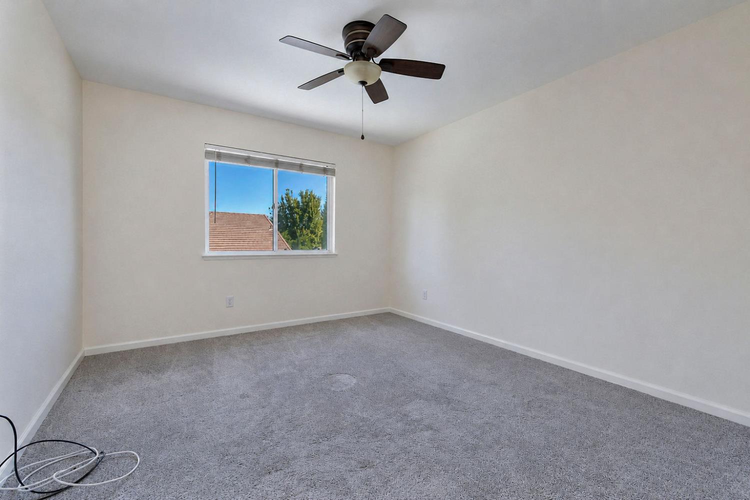 1733 Daniel Drive Ripon, CA 95366 - Photo 41 of 74 Additional view of bedroom #4