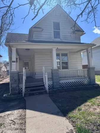 $89,900 | 540 16th Avenue, East Moline, IL 61244