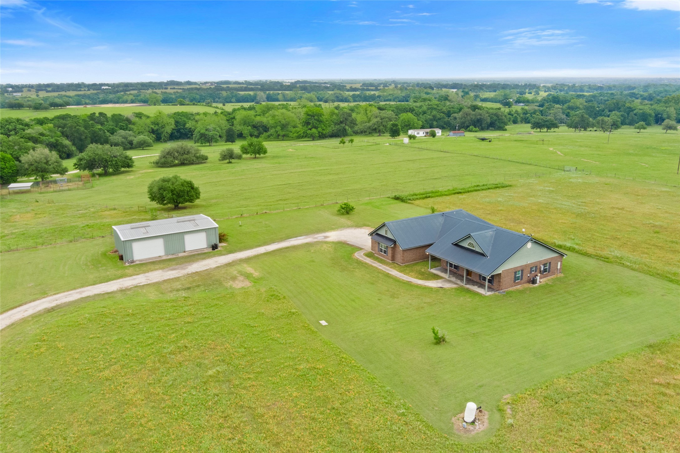 5750 Cedar Hill Road Brenham, TX 77833 - Photo 7 of 46