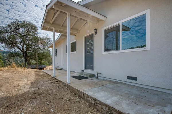 $449,900 | 29531 Morgan Canyon Road, Prather, CA 93651