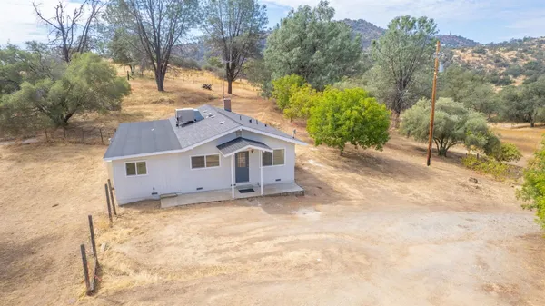 $449,900 | 29531 Morgan Canyon Road, Prather, CA 93651
