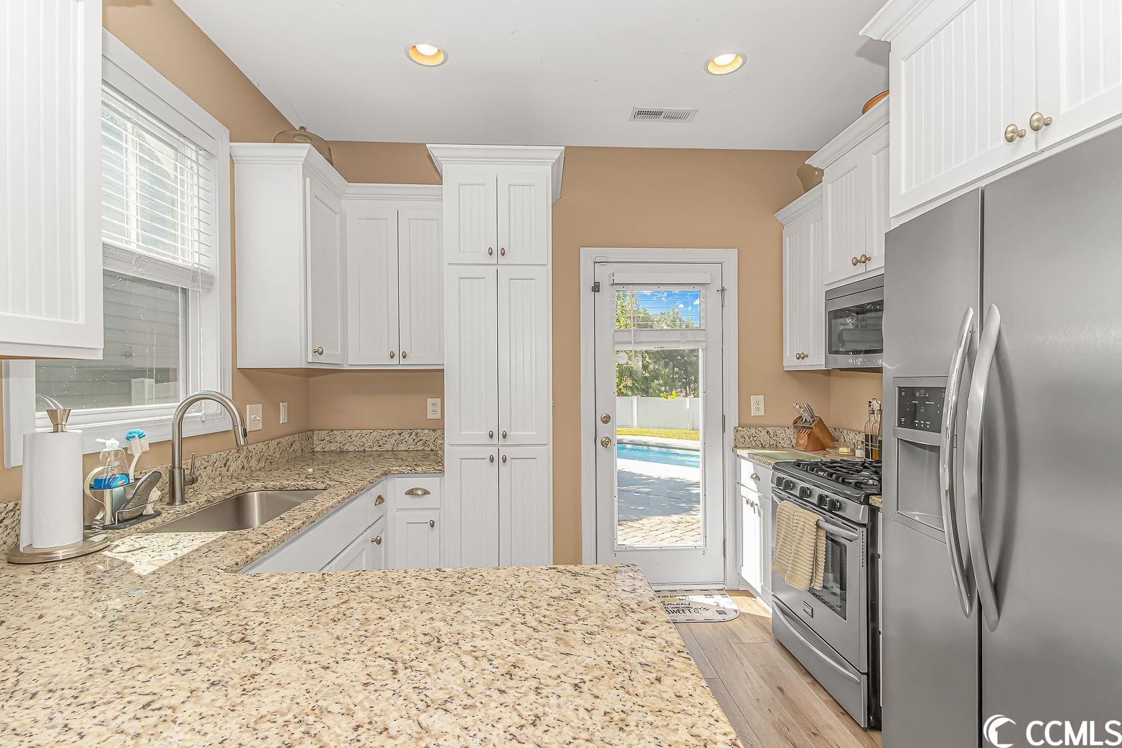 325 Goddard Lane Murrells Inlet, SC 29576 - Photo 10 of 33 Gallery Image 10