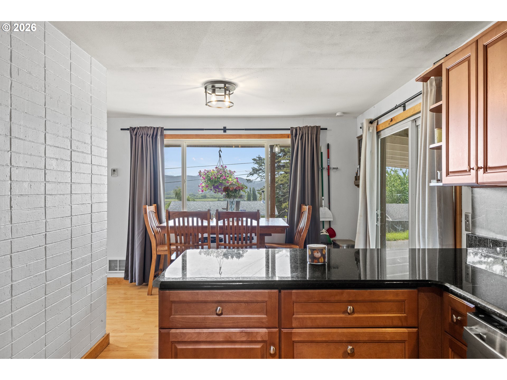 1543 19th Street Myrtle Point, OR 97458 - Photo 16 of 41