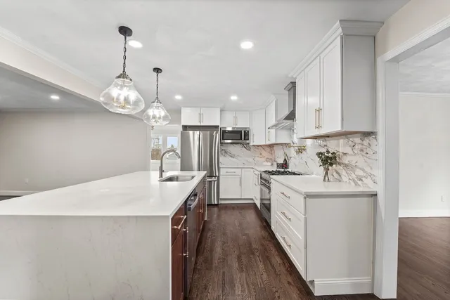 $479,900 | 945 Forest Hill Road, Apalachin, NY 13732