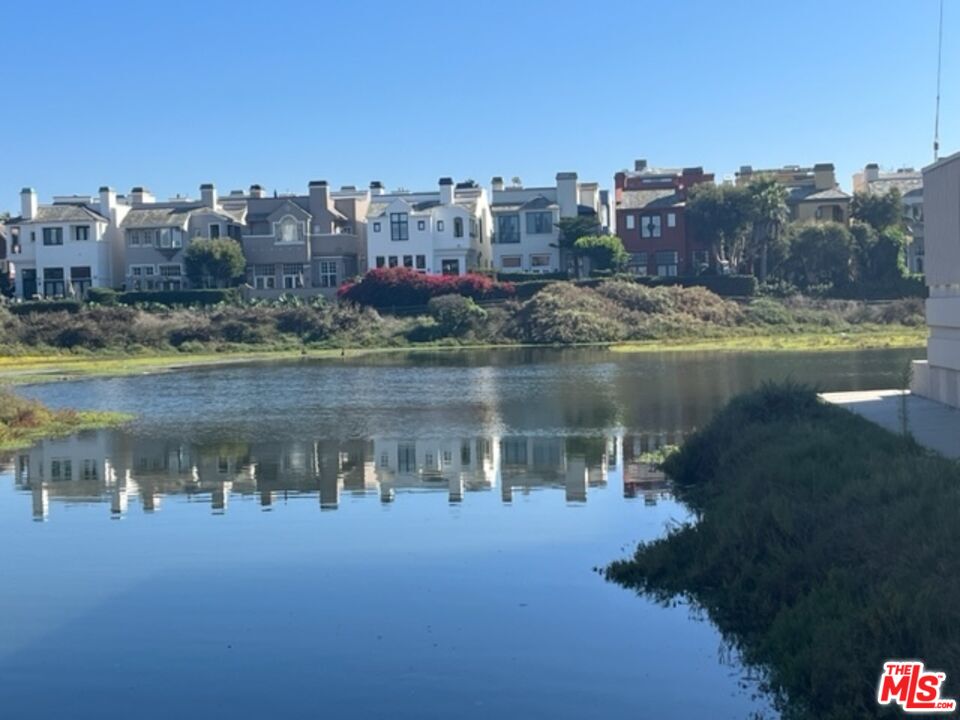 3801 Gran Corso Marina del Rey, CA 90292 - Photo 2 of 25