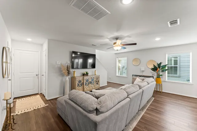 $299,990 | 7034 Cedar Breeze Court, Cypress, TX 77433