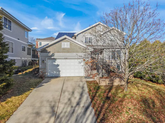 $600,000 | 5734 Rosslare Lane, Fitchburg, WI 53711