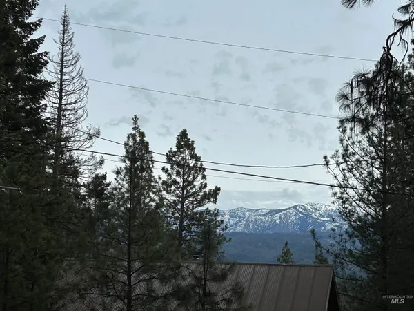 $255,000 | 37 Aspen Drive, Garden Valley, ID 83622