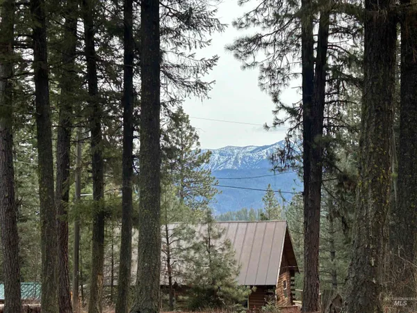 $255,000 | 37 Aspen Drive, Garden Valley, ID 83622