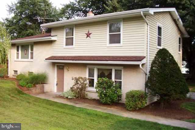 308 Valley Road Etters, PA 17319 - Photo 1 of 12 Gallery Image 1