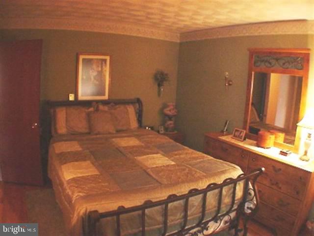 308 Valley Road Etters, PA 17319 - Photo 10 of 12 Gallery Image 10