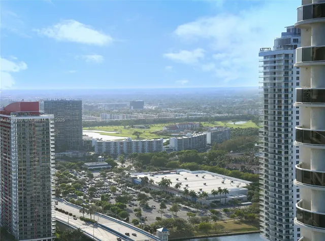 $7,000 | 1830 South Ocean Drive, Unit 4111, Hallandale Beach, FL 33009