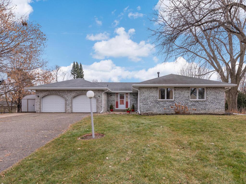 18123 Valley View Road Eden Prairie, MN 55346 - Photo 1 of 36 Gallery Image 1