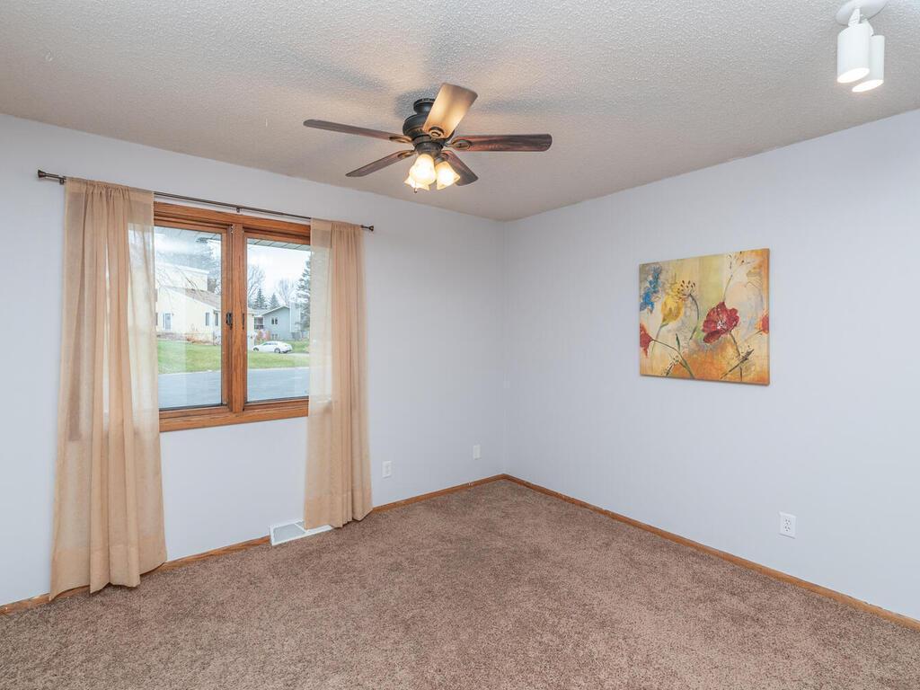 18123 Valley View Road Eden Prairie, MN 55346 - Photo 16 of 36 Gallery Image 16