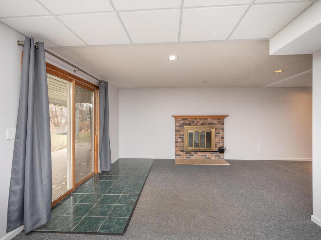 18123 Valley View Road Eden Prairie, MN 55346 - Photo 19 of 36 Gallery Image 19