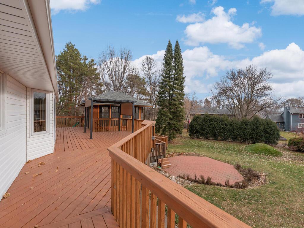 18123 Valley View Road Eden Prairie, MN 55346 - Photo 30 of 36 Gallery Image 30