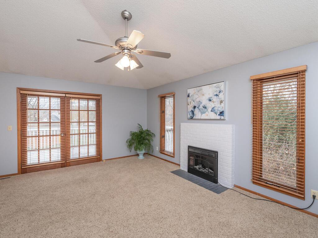 18123 Valley View Road Eden Prairie, MN 55346 - Photo 4 of 36 Gallery Image 4