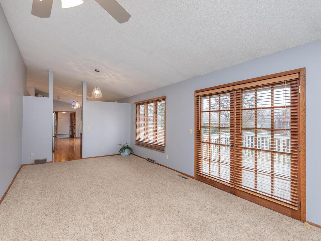18123 Valley View Road Eden Prairie, MN 55346 - Photo 6 of 36 Gallery Image 6
