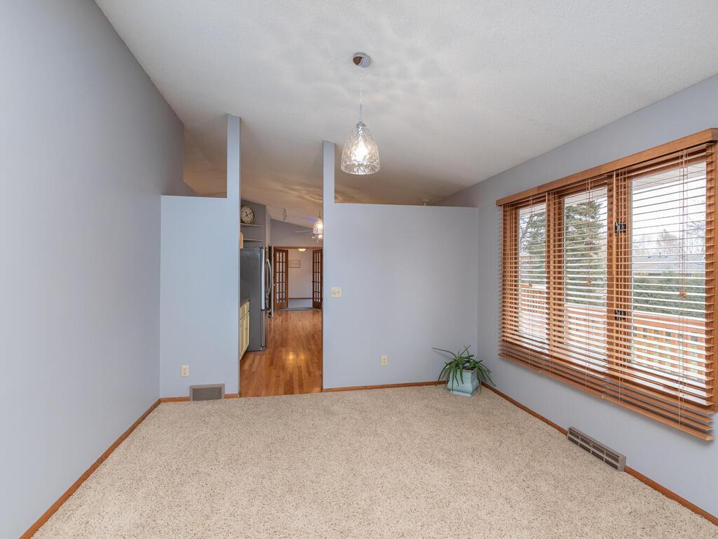 18123 Valley View Road Eden Prairie, MN 55346 - Photo 7 of 36 Gallery Image 7