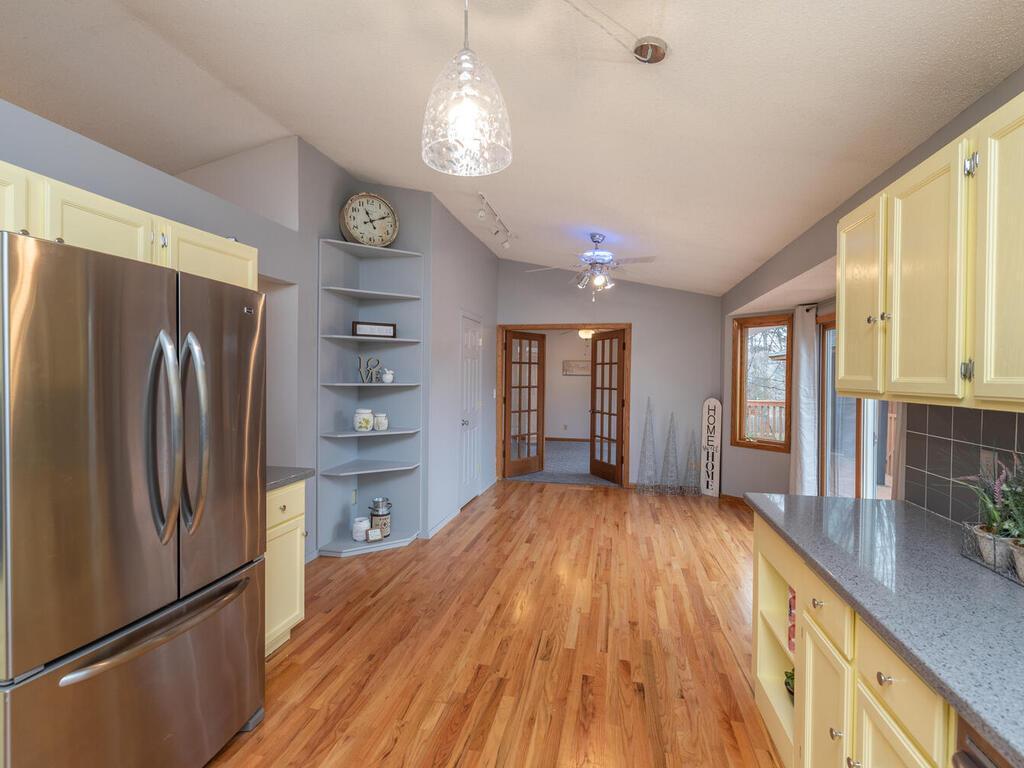 18123 Valley View Road Eden Prairie, MN 55346 - Photo 10 of 36 Gallery Image 10