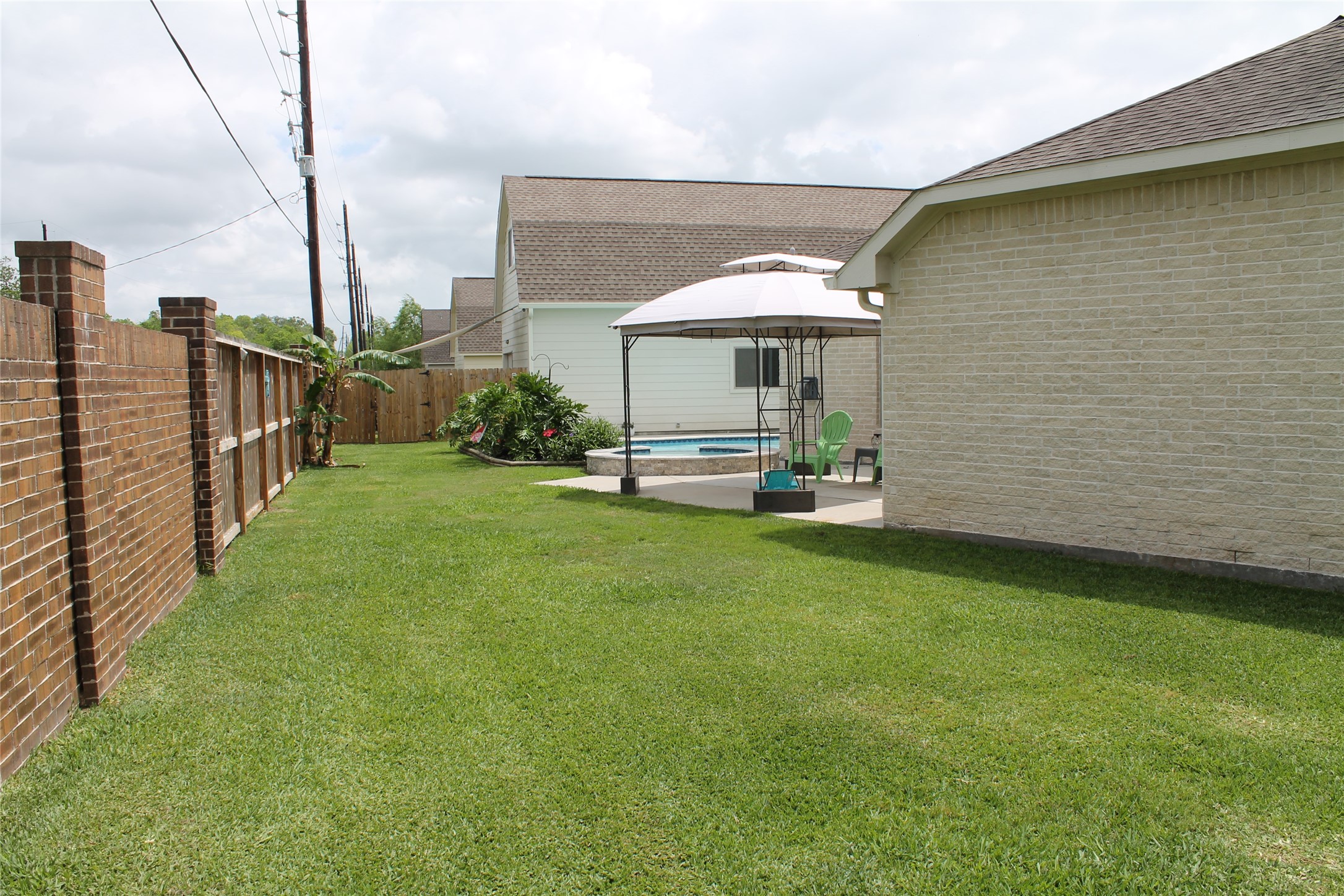 6438 Grapevine Bend Manvel, TX 77578 - Photo 28 of 36 Plenty of yard space for kids playground and family activities