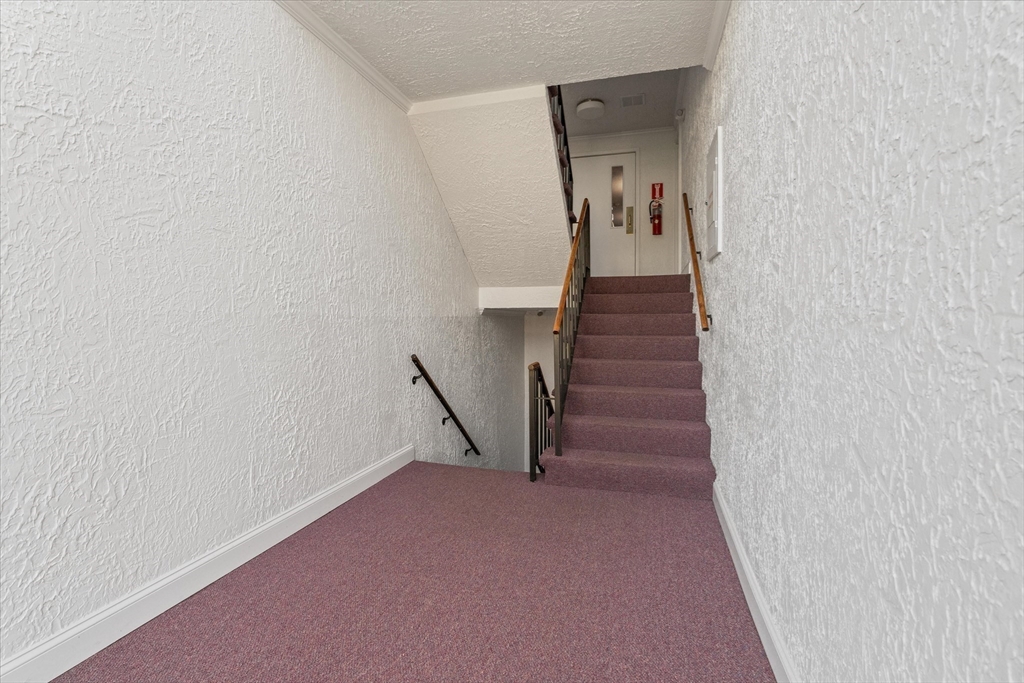 181 Littleton Road, Unit 401 Chelmsford, MA 01824 - Photo 24 of 40 Gallery Image 24