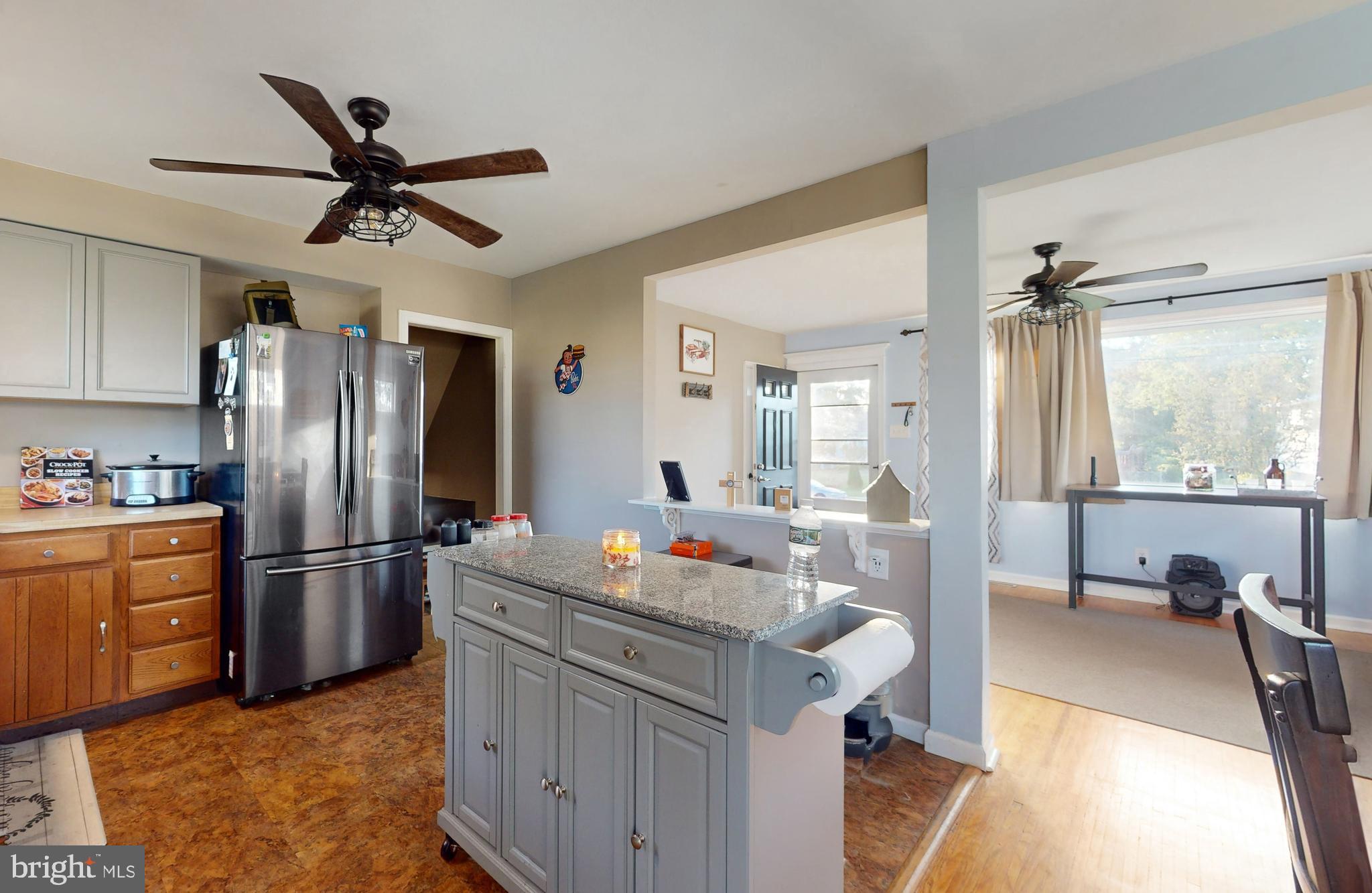 110 Valleybrook Road East Cherry Hill, NJ 08034 - Photo 11 of 25 Kitchen opens onto Living Room