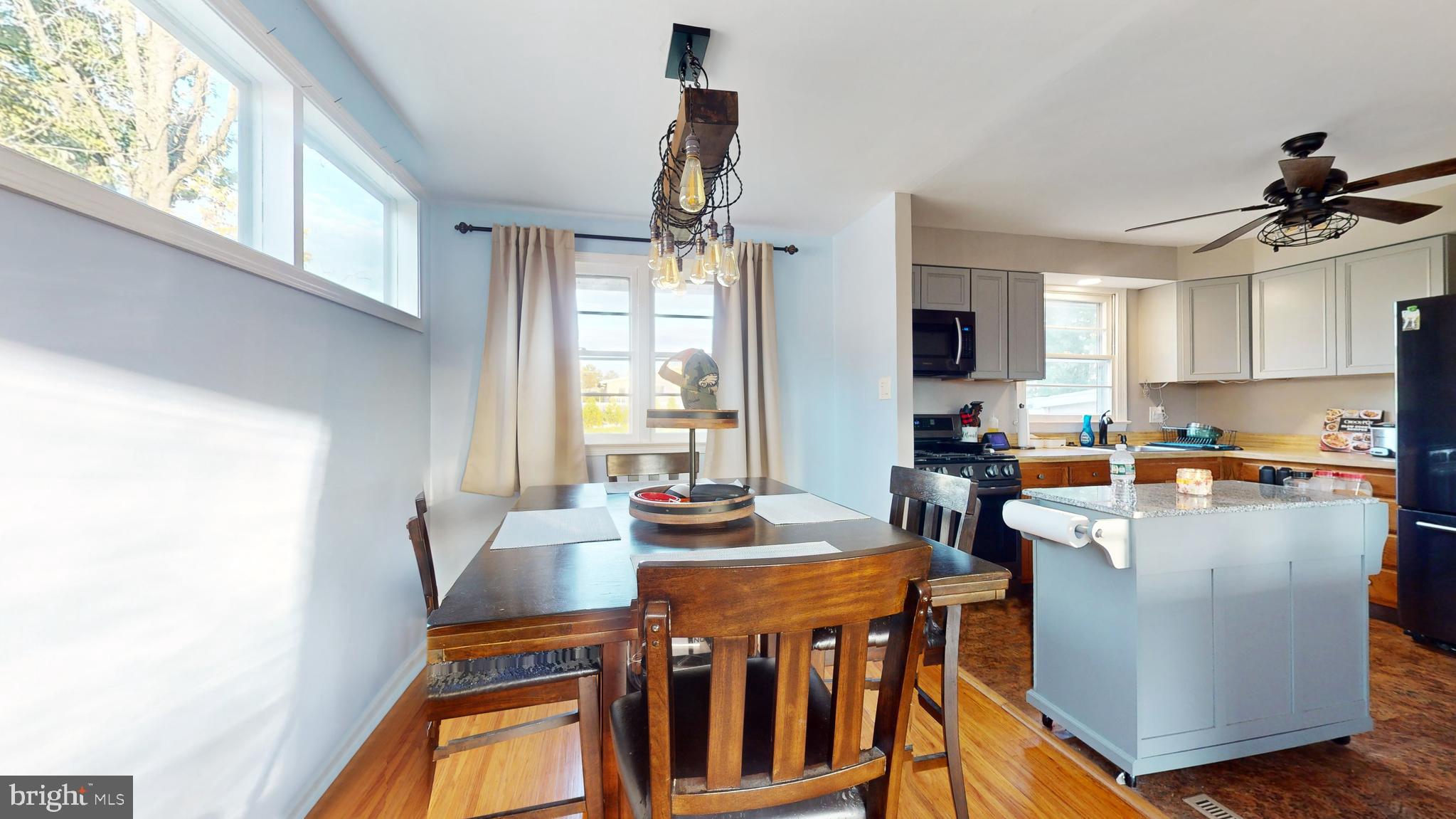 110 Valleybrook Road East Cherry Hill, NJ 08034 - Photo 7 of 25 Dining Room