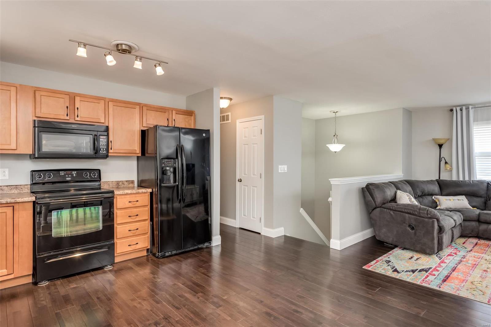 203 Weber Road O'Fallon, IL 62269 - Photo 14 of 28 Gallery Image 14