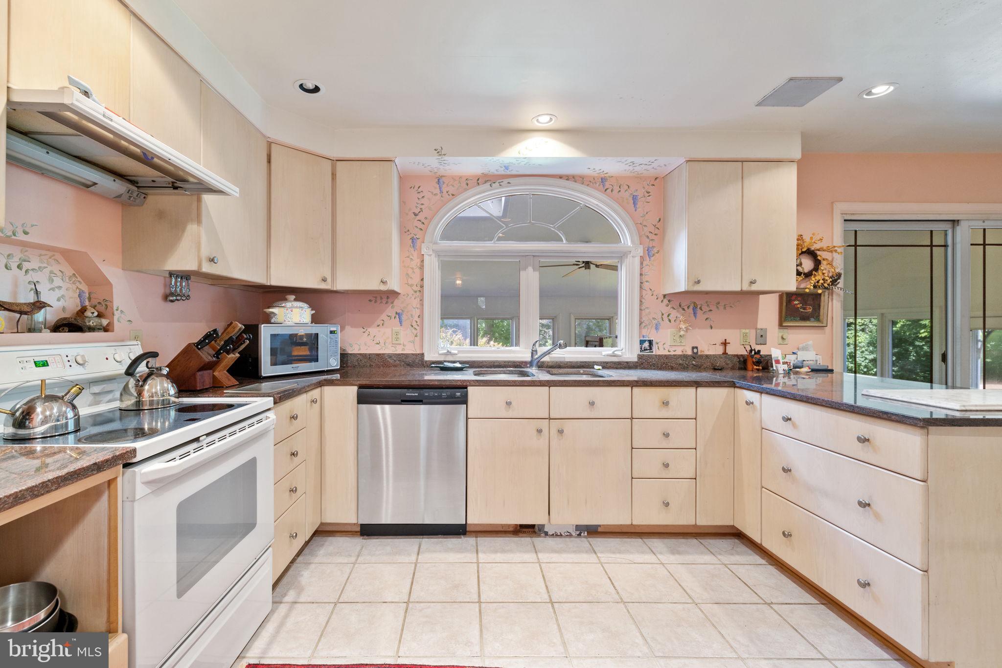 961 Summerville Road Boyce, VA 22620 - Photo 16 of 57