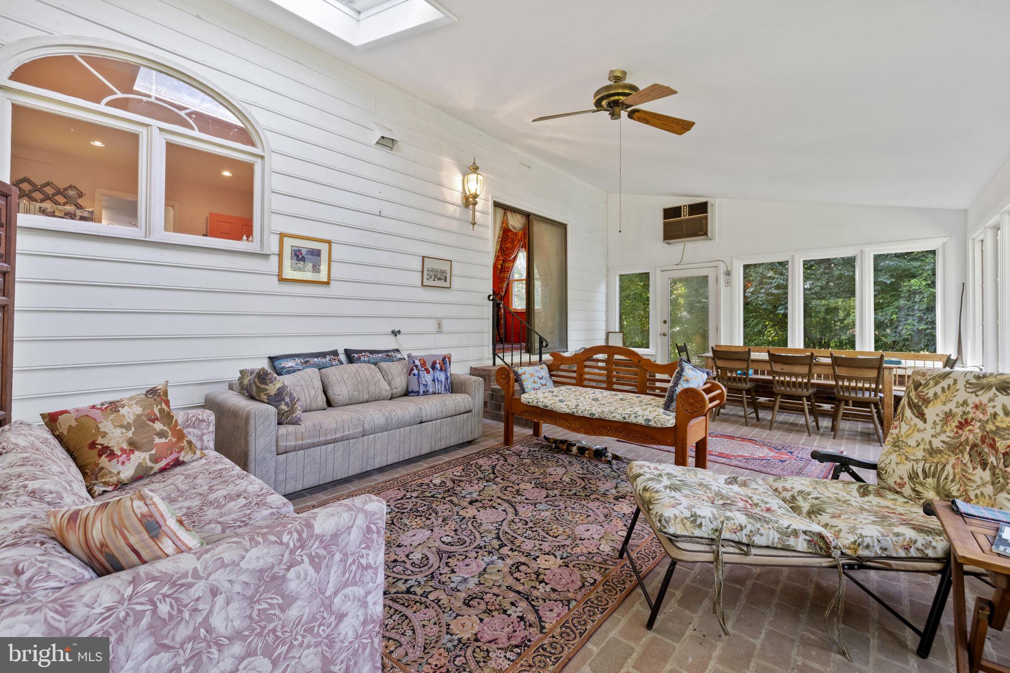 961 Summerville Road Boyce, VA 22620 - Photo 24 of 57