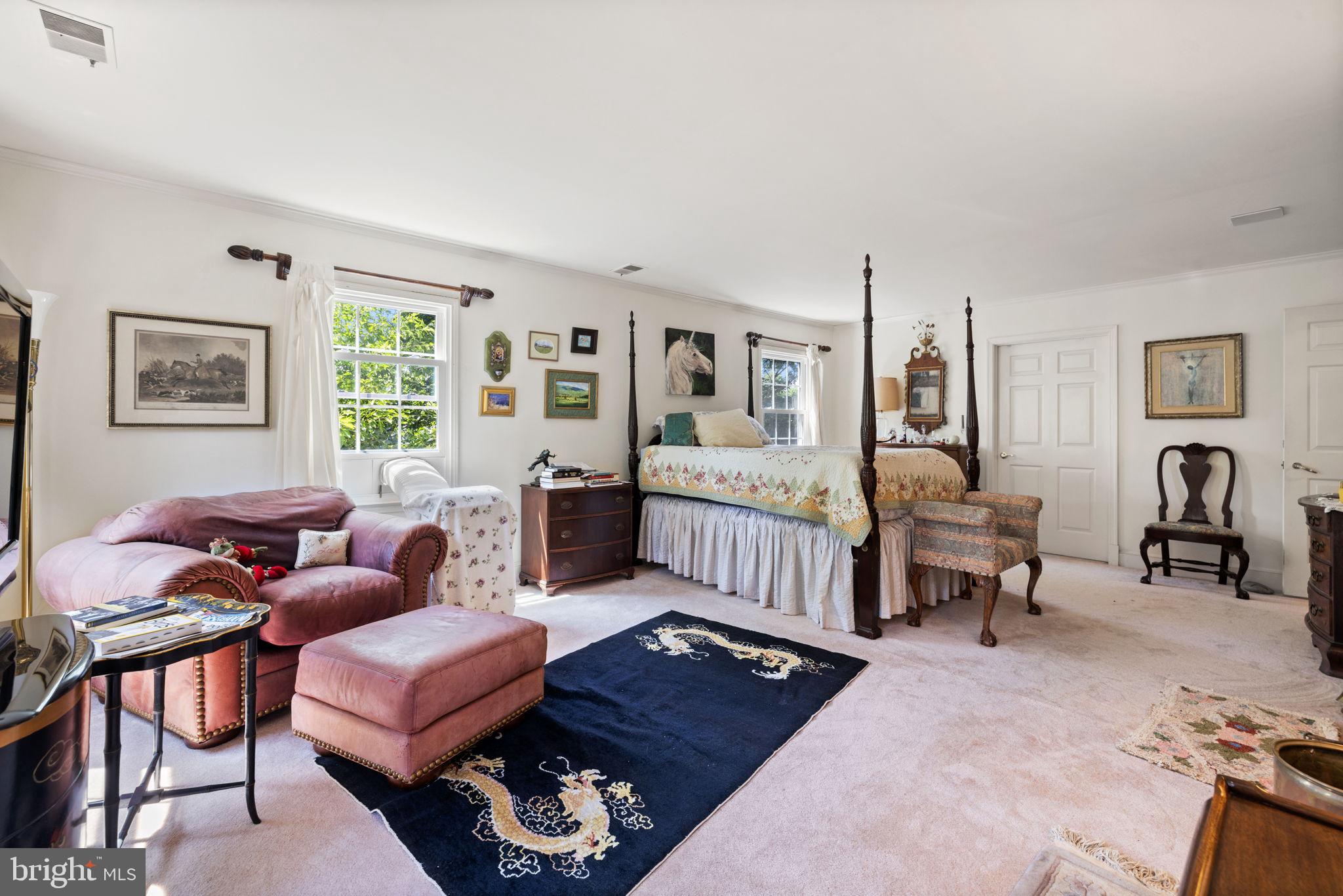 961 Summerville Road Boyce, VA 22620 - Photo 29 of 57 a living room with furniture rug and window