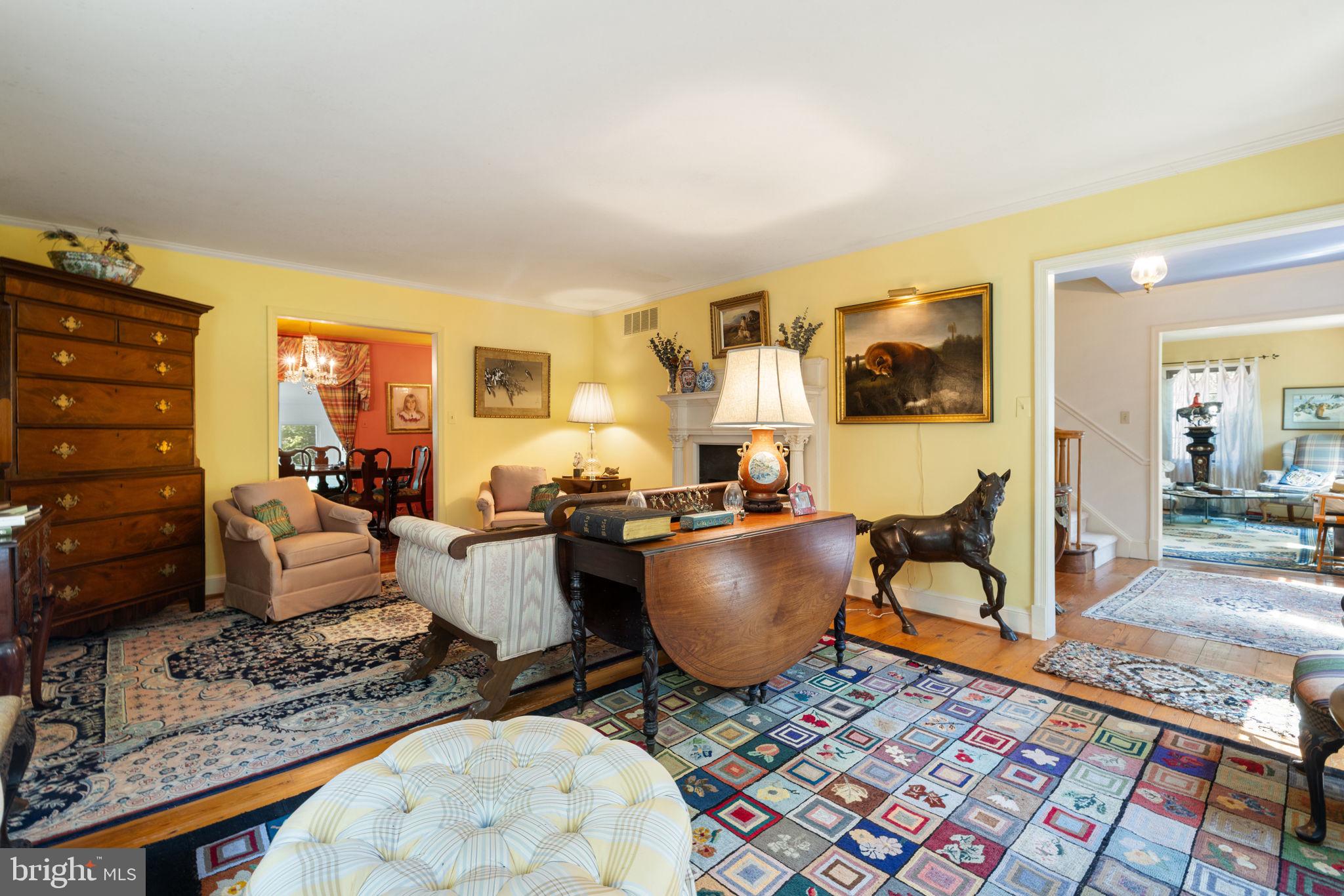 961 Summerville Road Boyce, VA 22620 - Photo 9 of 57 a living room with furniture and a rug